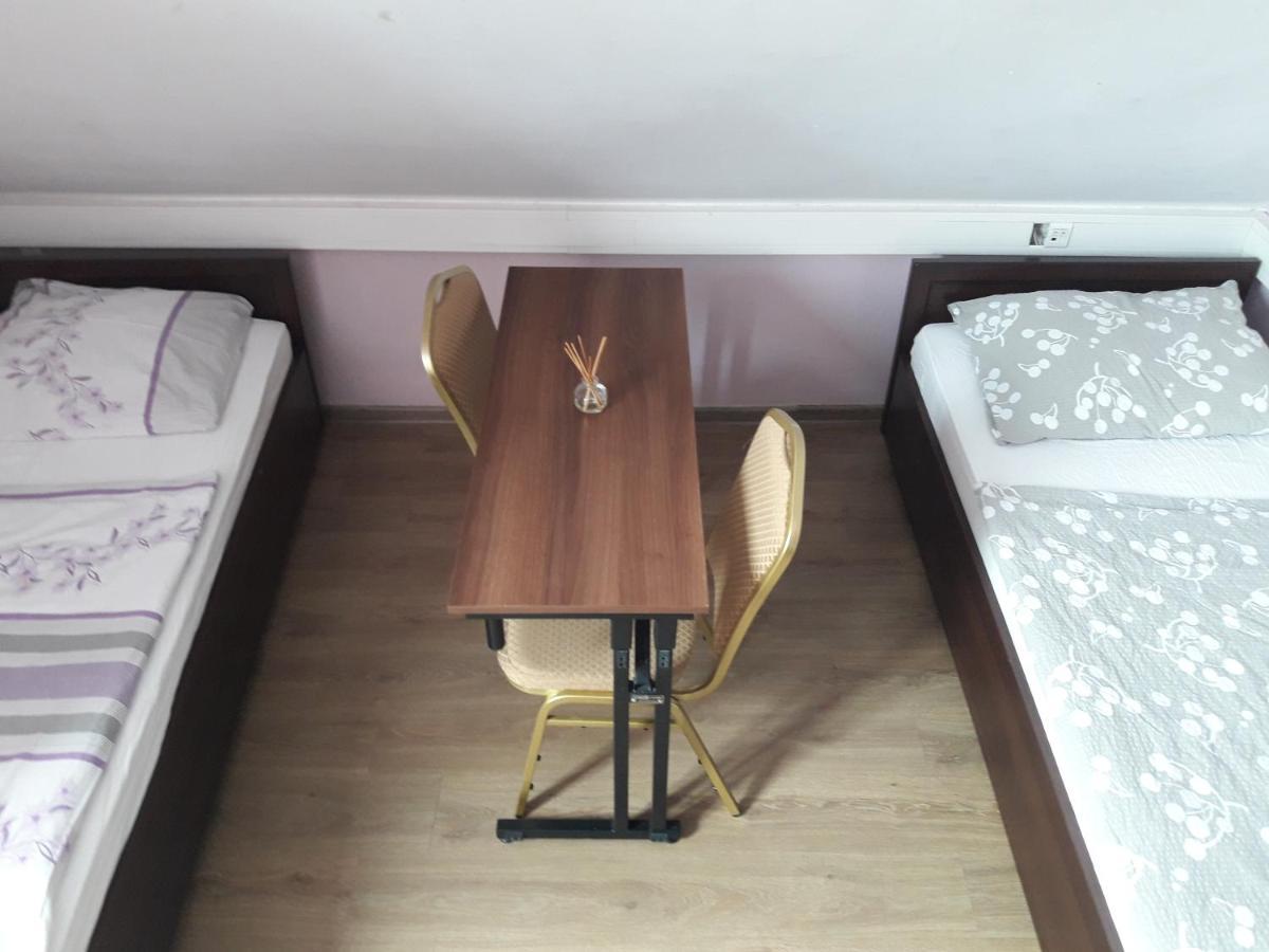 Hostel Palacyk บิดกอชซ์ ภายนอก รูปภาพ